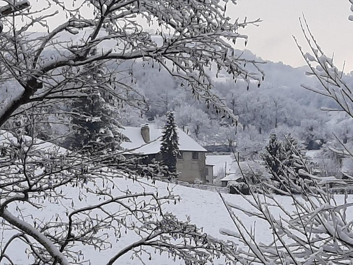 Abury, Tables Et Chambres , Randos Et Bien Etre A La Montagne Barcus Exterior photo