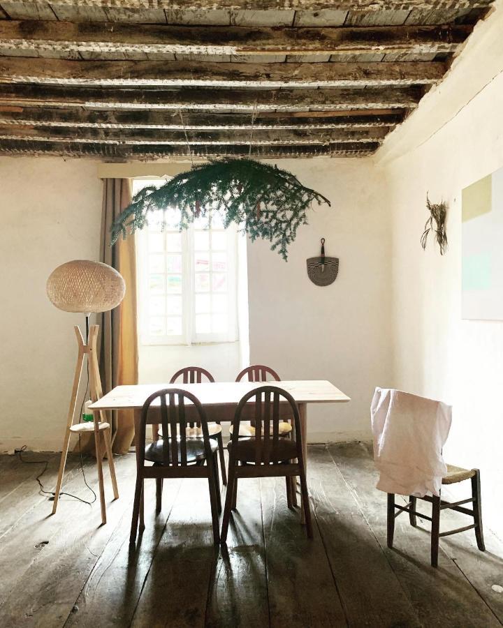 Abury, Tables Et Chambres , Randos Et Bien Etre A La Montagne Barcus Exterior photo