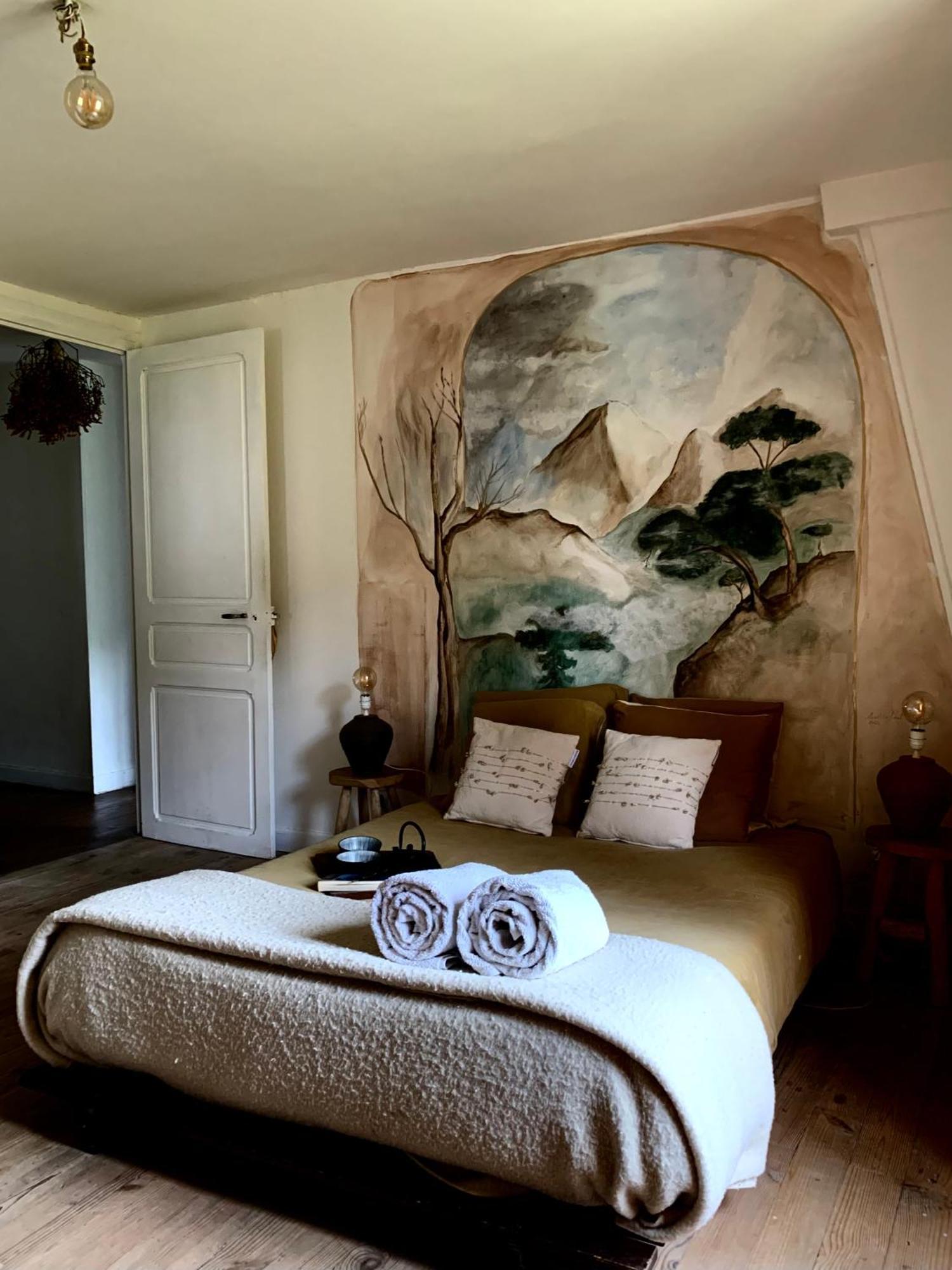 Abury, Tables Et Chambres , Randos Et Bien Etre A La Montagne Barcus Exterior photo